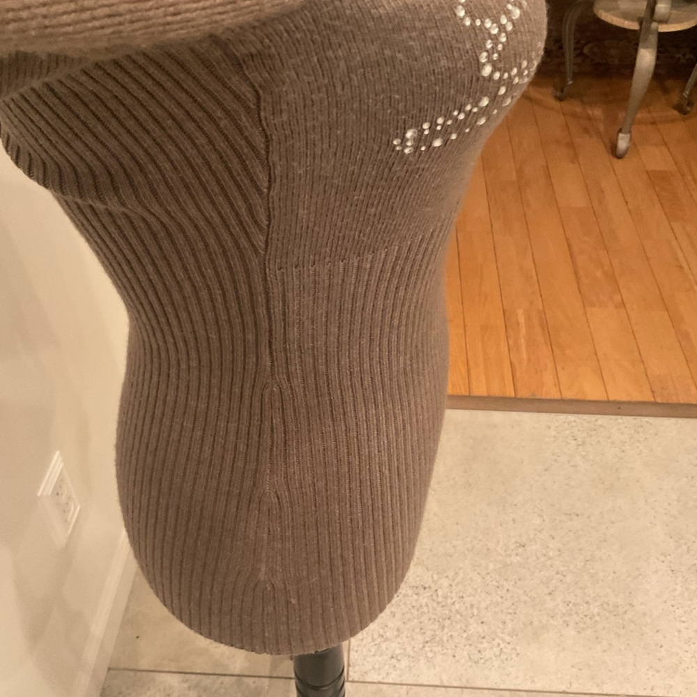 Guess Brown Off-the-Shoulder Sweater with Rhinestones - Picture 6 of 14